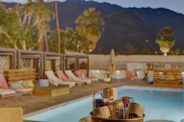 El Club de Playa Infusion image 3